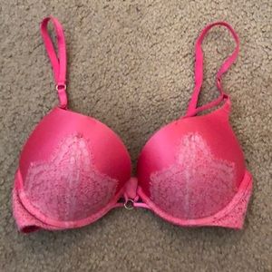 Bombshell Plunge 32B bra